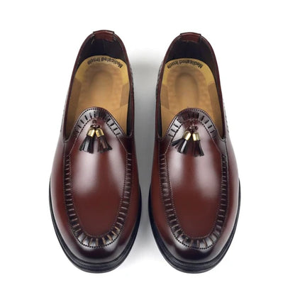 DARK BROWN TASSEL MEDICATED LOAFER