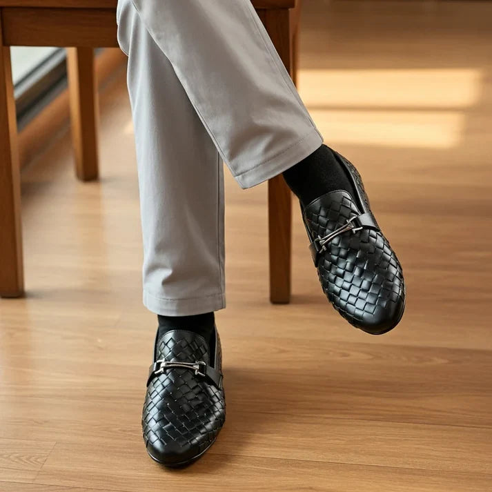 BLACK BRAID LOGO LOAFER