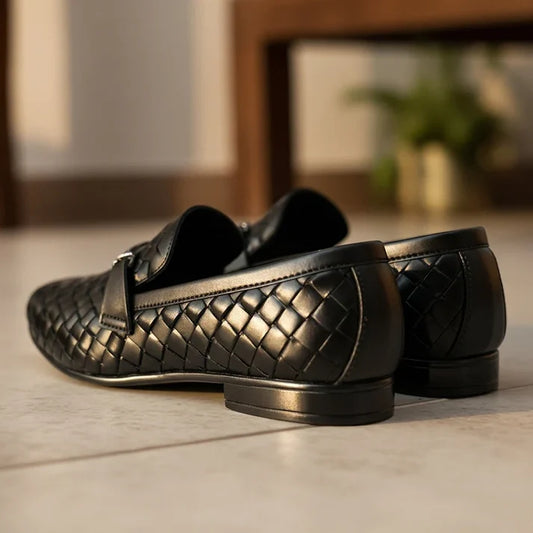BLACK BRAID LOGO LOAFER