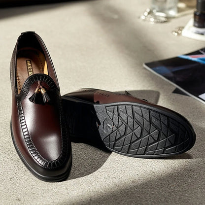 DARK BROWN TASSEL MEDICATED LOAFER