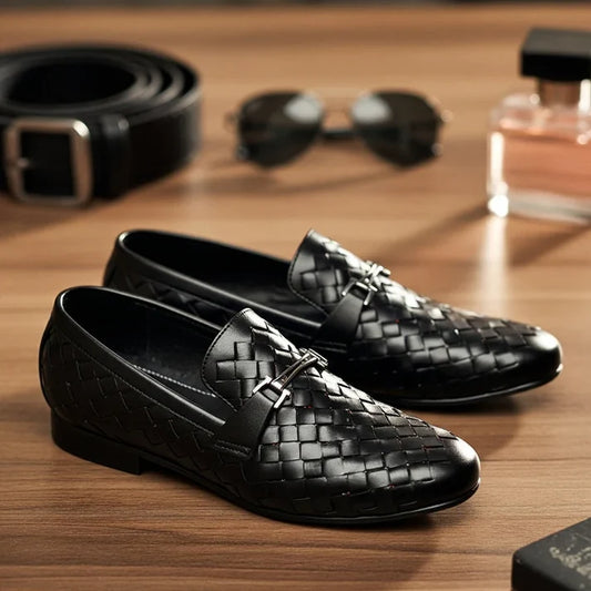 BLACK BRAID LOGO LOAFER
